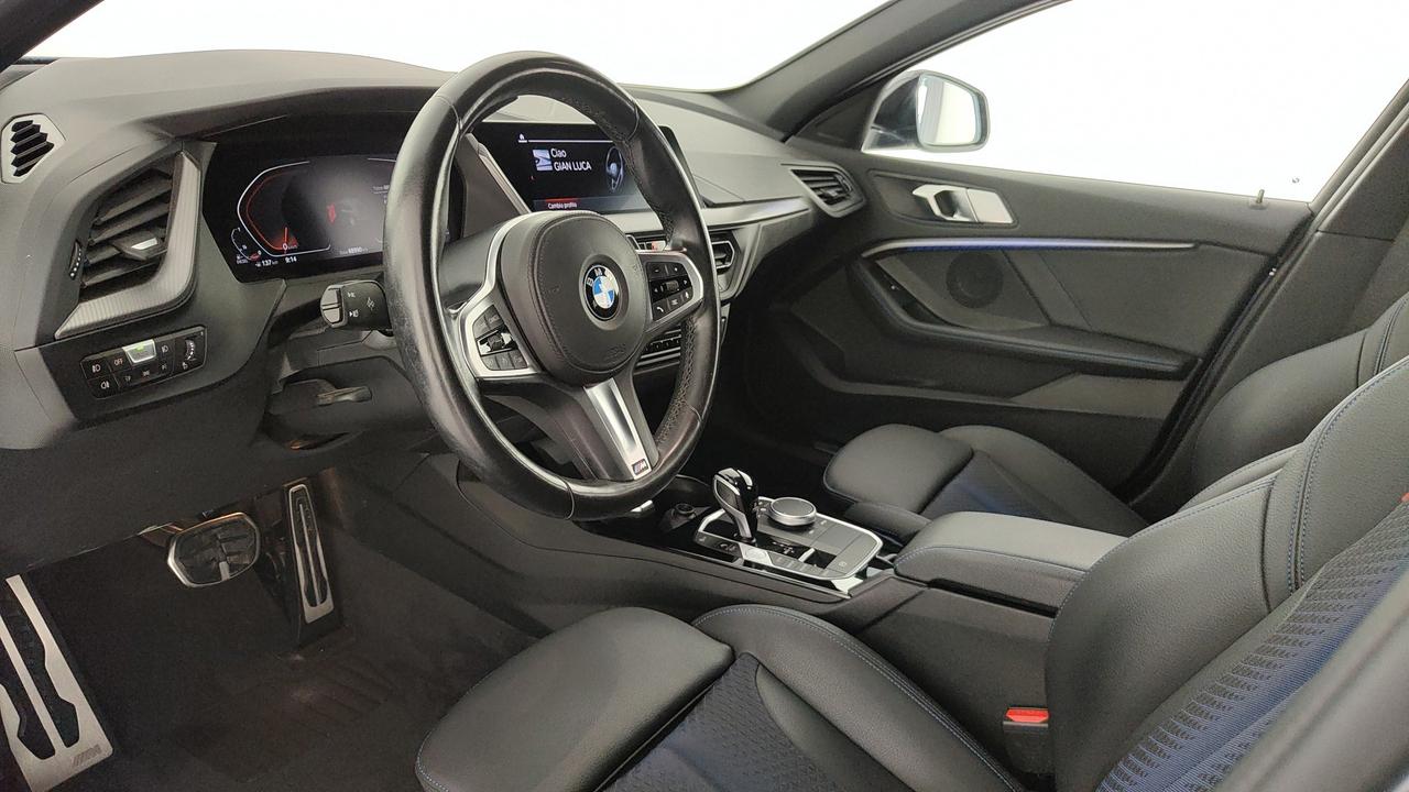 BMW Serie 1 F40 - 116d Msport auto
