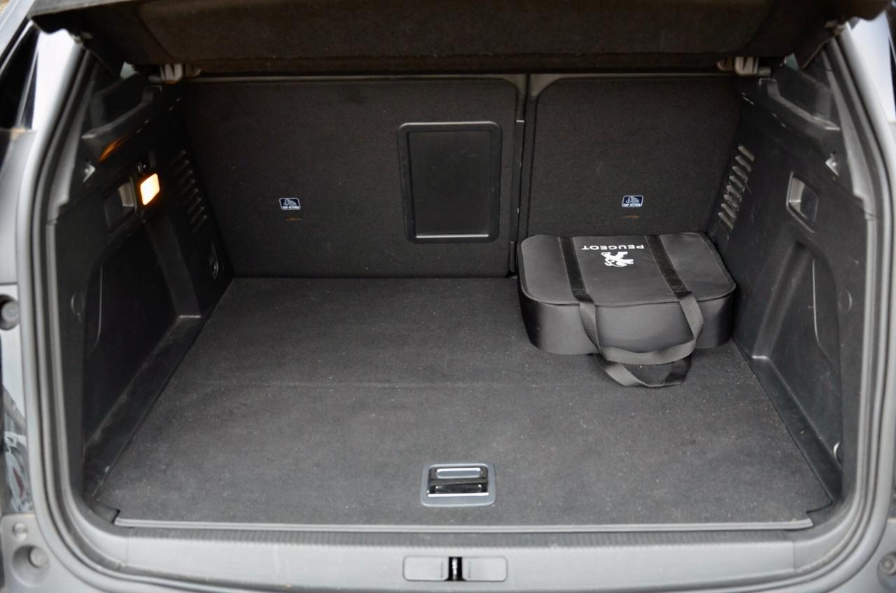 PEUGEOT 3008 1.6 HYBRID4 PLUG IN PHEV GT LINE 300cv AUTO, UFF ITALIANA, EURO 6D, FARI LED, NAVI, RETROCAMERA, PERMUTE
