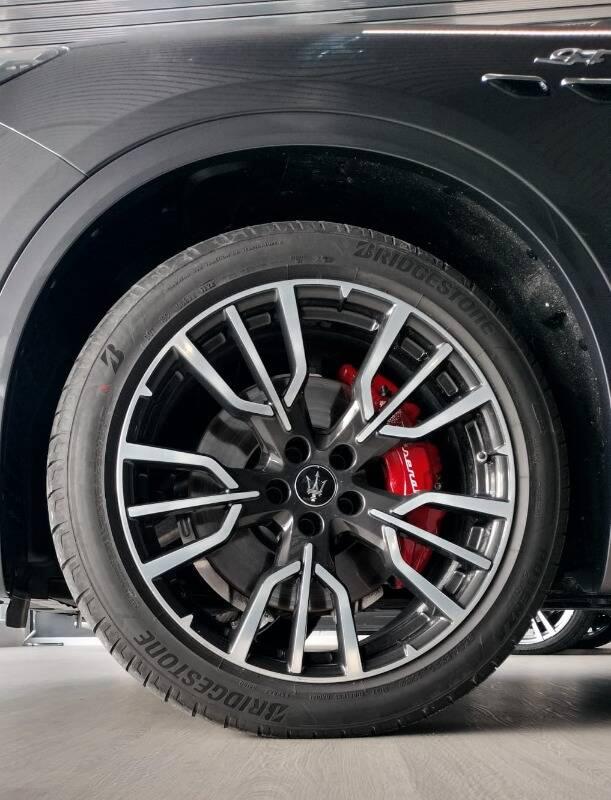 Maserati Grecale 2.0 mhev GT 300cv auto