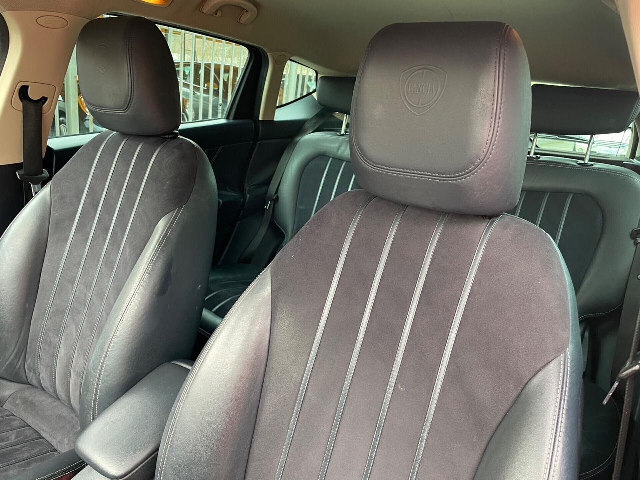 Lancia Delta 1.6 MJT DPF Silver