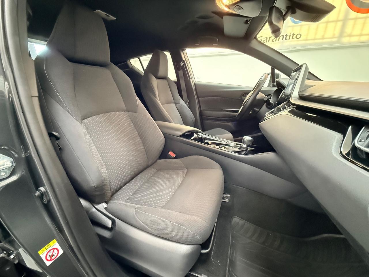 Toyota C-HR 1.8 Hybrid E-CVT Trend 10/2018 Euro 6B Neopatentati