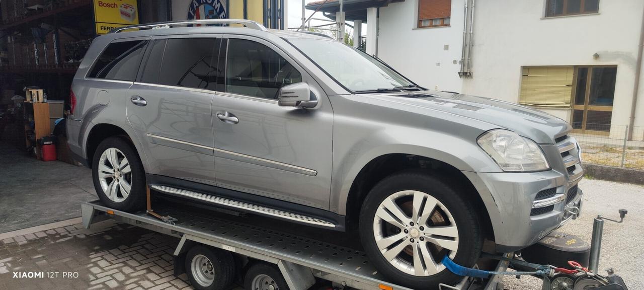 Mercedes-benz GL 350 Sport (4MATIC - 7 POSTI)