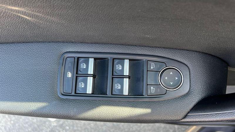 Renault Captur 1.6 E-Tech hybrid Intens 145cv auto 1.6 E-TECH Hybrid Intens Auto 145cv