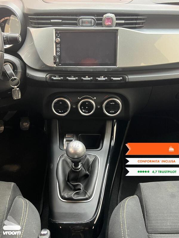 ALFA ROMEO Giulietta 1.6 JTDm-2 105 CV Distinctive
