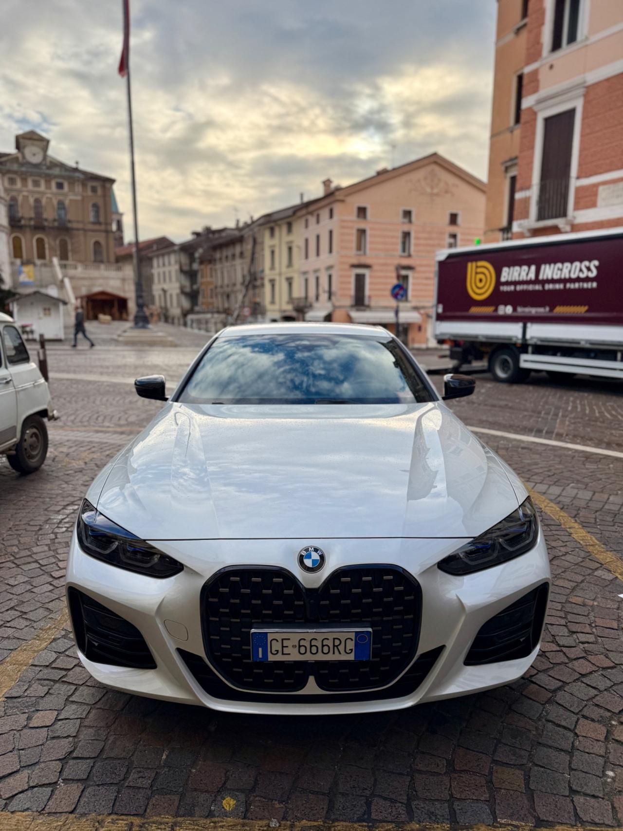 Bmw 420d 48V xDrive Coupé Msport Pro strafull