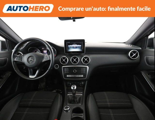 MERCEDES-BENZ A 200 d Sport