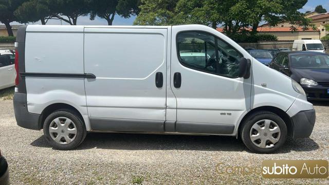 RENAULT Trafic T27 2.0 dCi PIU IVA 22%