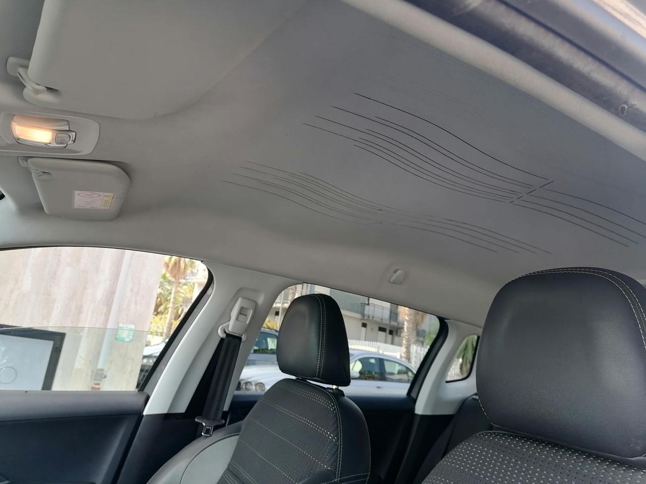 Peugeot 2008 1.6 BlueHDi 120 ALLURE 2017