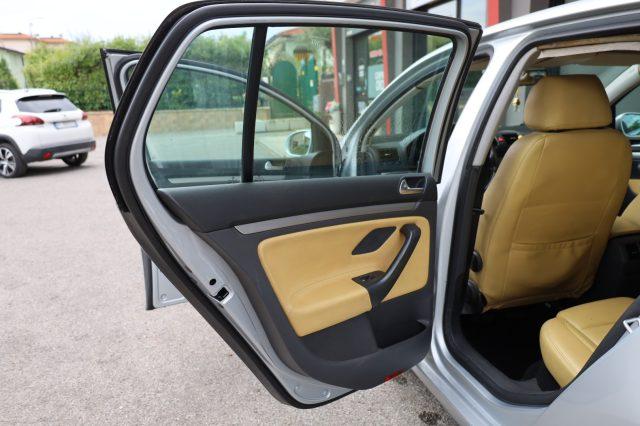 VOLKSWAGEN Golf V 2.0 TDI 5 Porte Sportline LEGGERE DESCRIZIONE E4