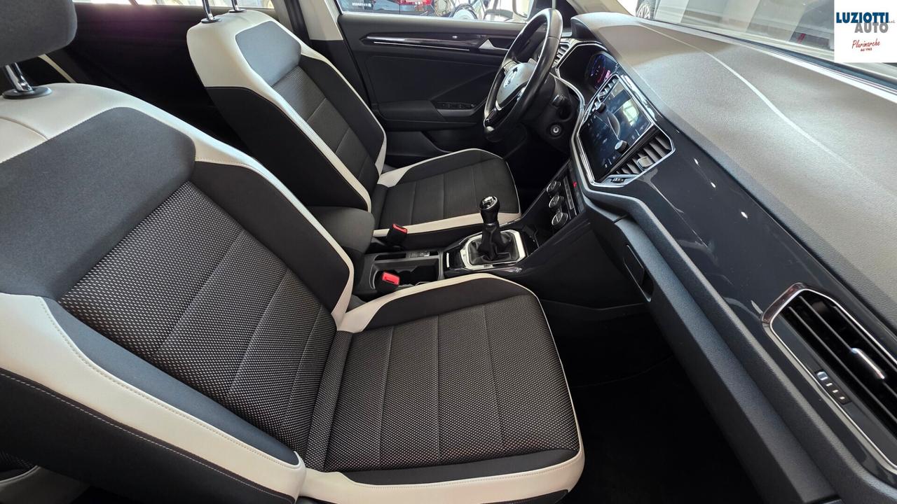 Volkswagen T-Roc 1.0 TSI ADVANCED - UNICO PROPRIETARIO