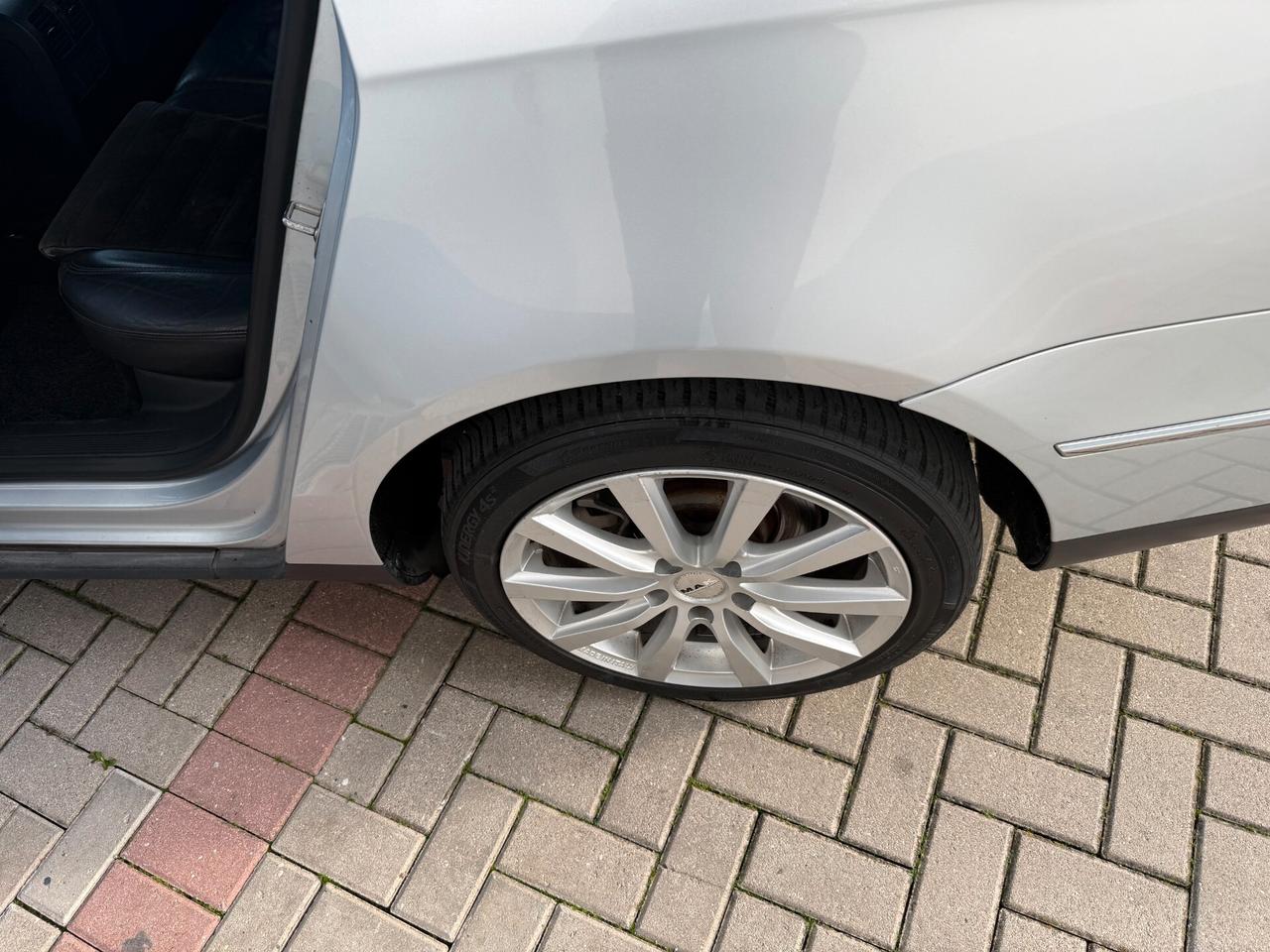 Volkswagen Passat 2.0 TDI DPF Var. Highline MOTORE NUOVO