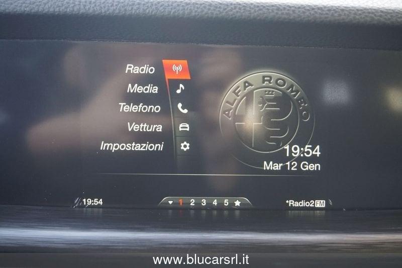 Alfa Romeo Stelvio 2.2 Turbodiesel 160 CV AT8 RWD Business