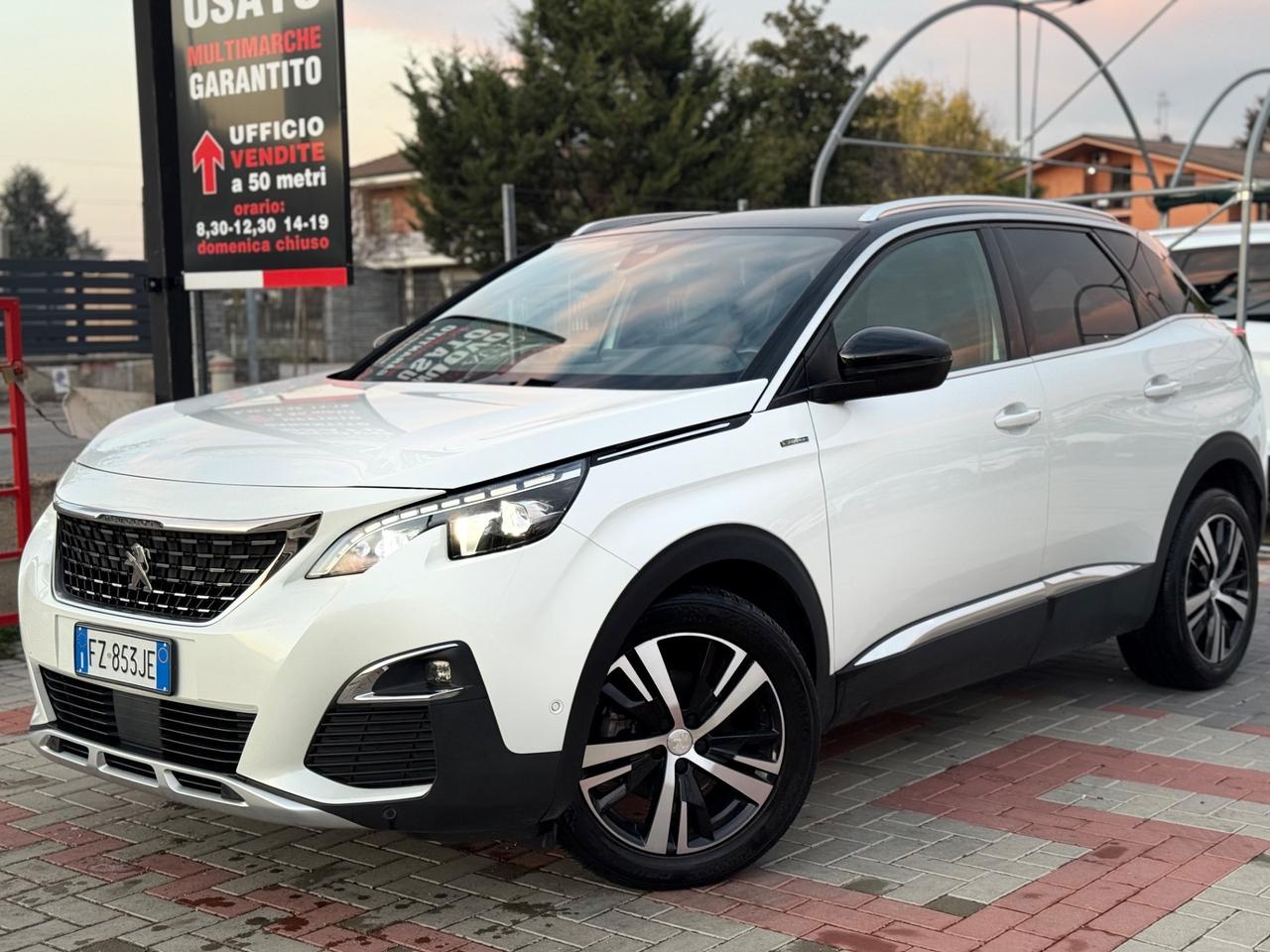 Peugeot 3008 BlueHDi 130 S&S EAT8 GT Line PERLATO