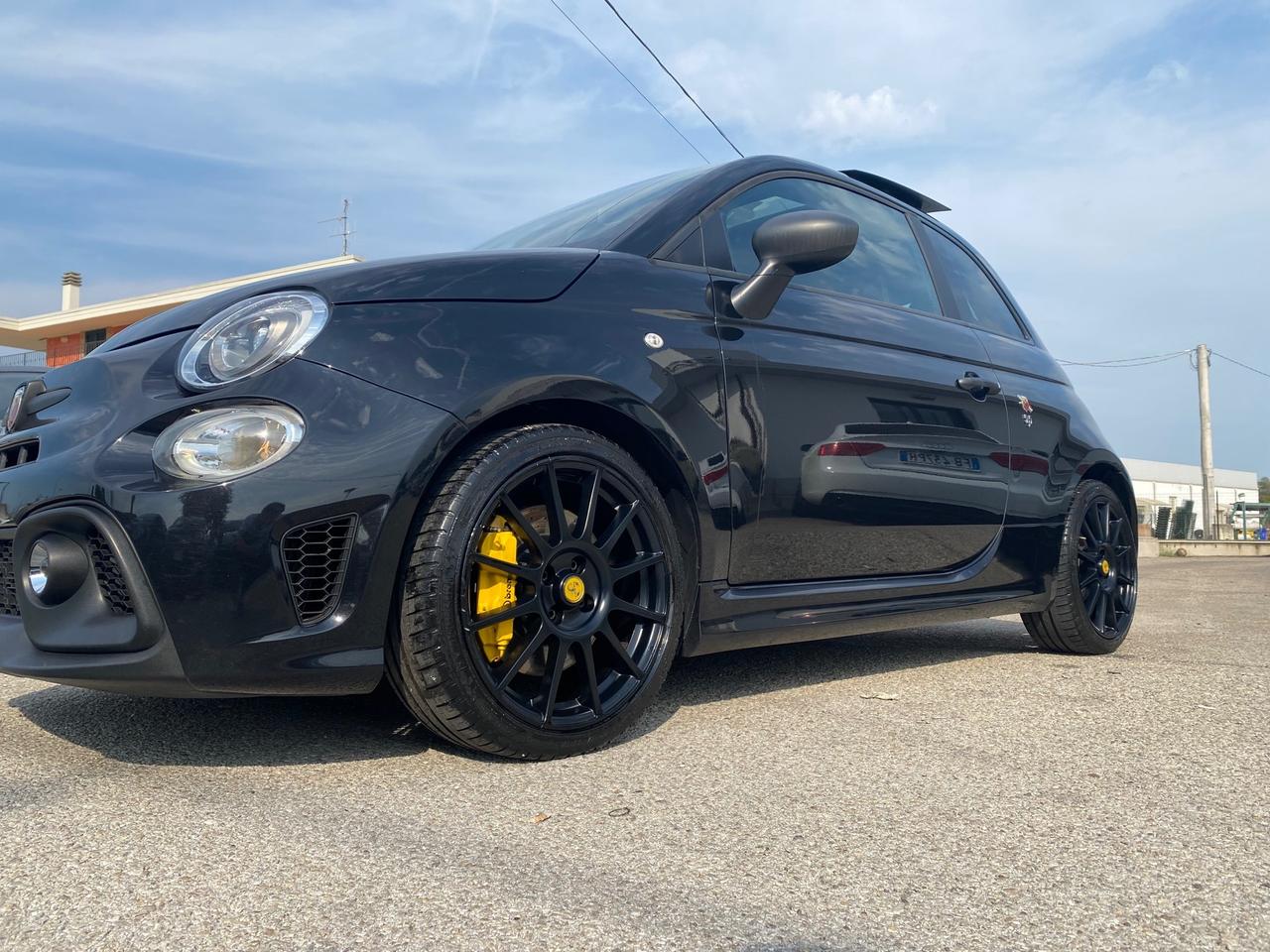 Abarth 595 1.4 Turbo T-Jet 180 CV Competizione