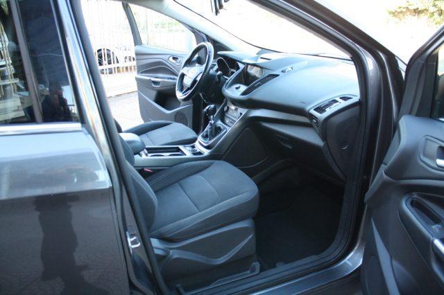 FORD Kuga 1.5 TDCI 120 CV S&S 2WD Titanium