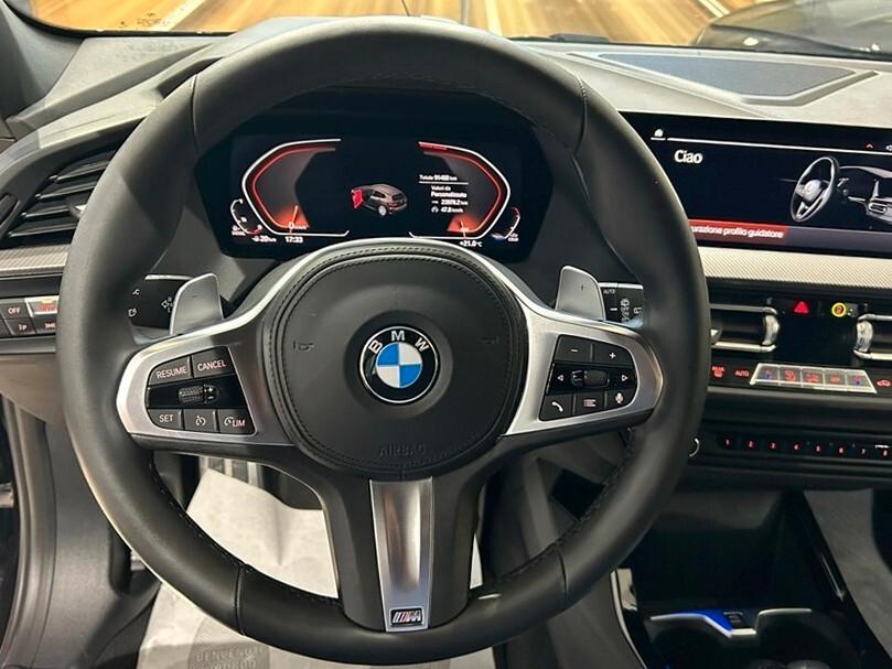 Bmw 118 118d 5p. Msport