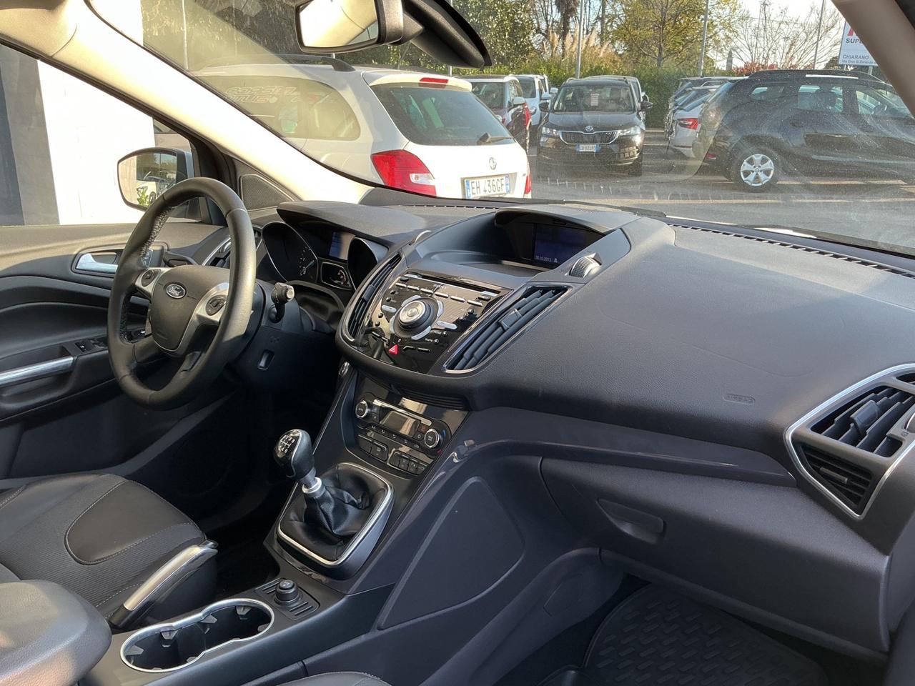 Ford Kuga 2.0 Diesel 4x4 Gancio Traino Neopatentati