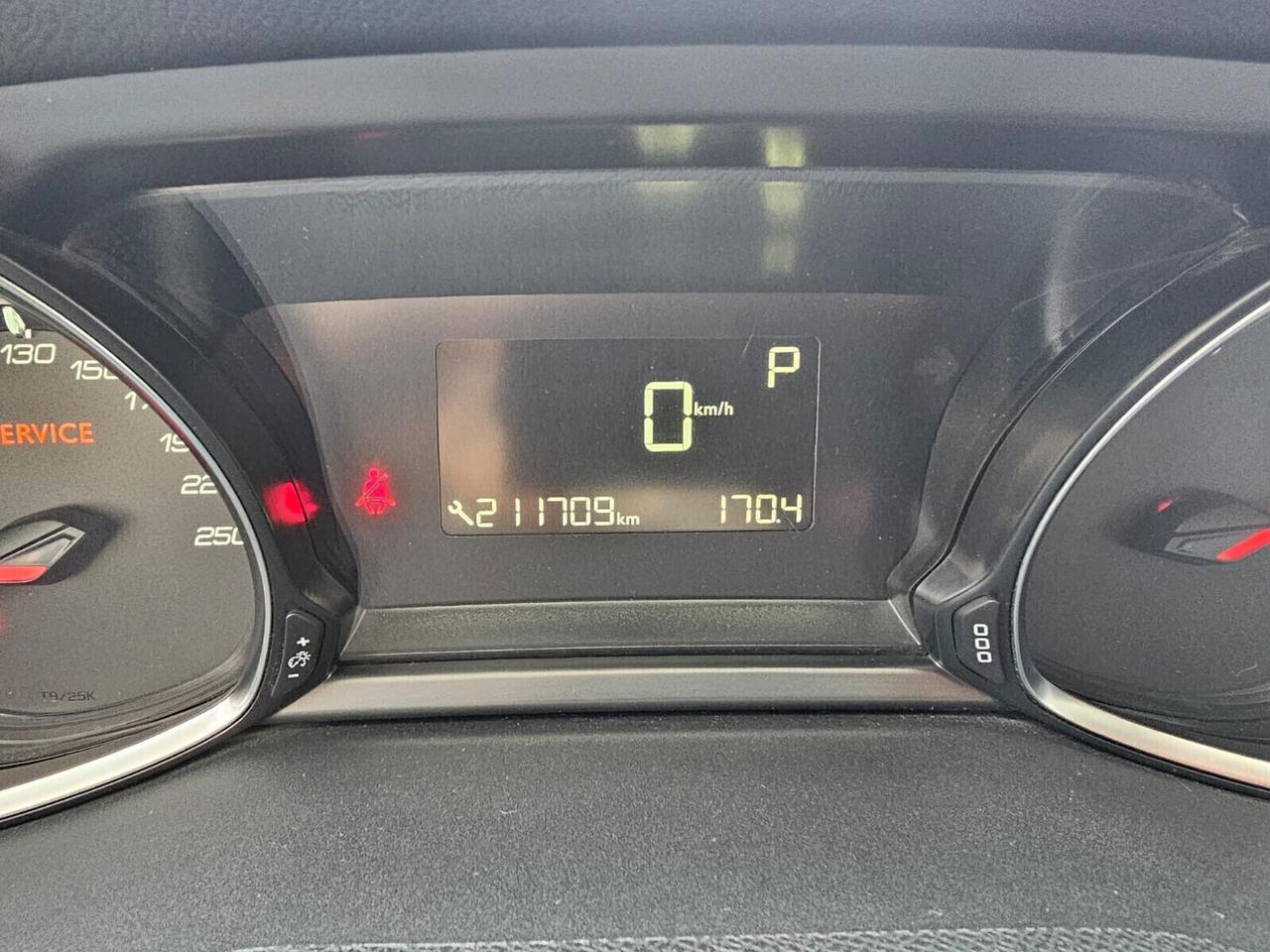 Peugeot 308 BlueHDi 120 EAT6 SW Business