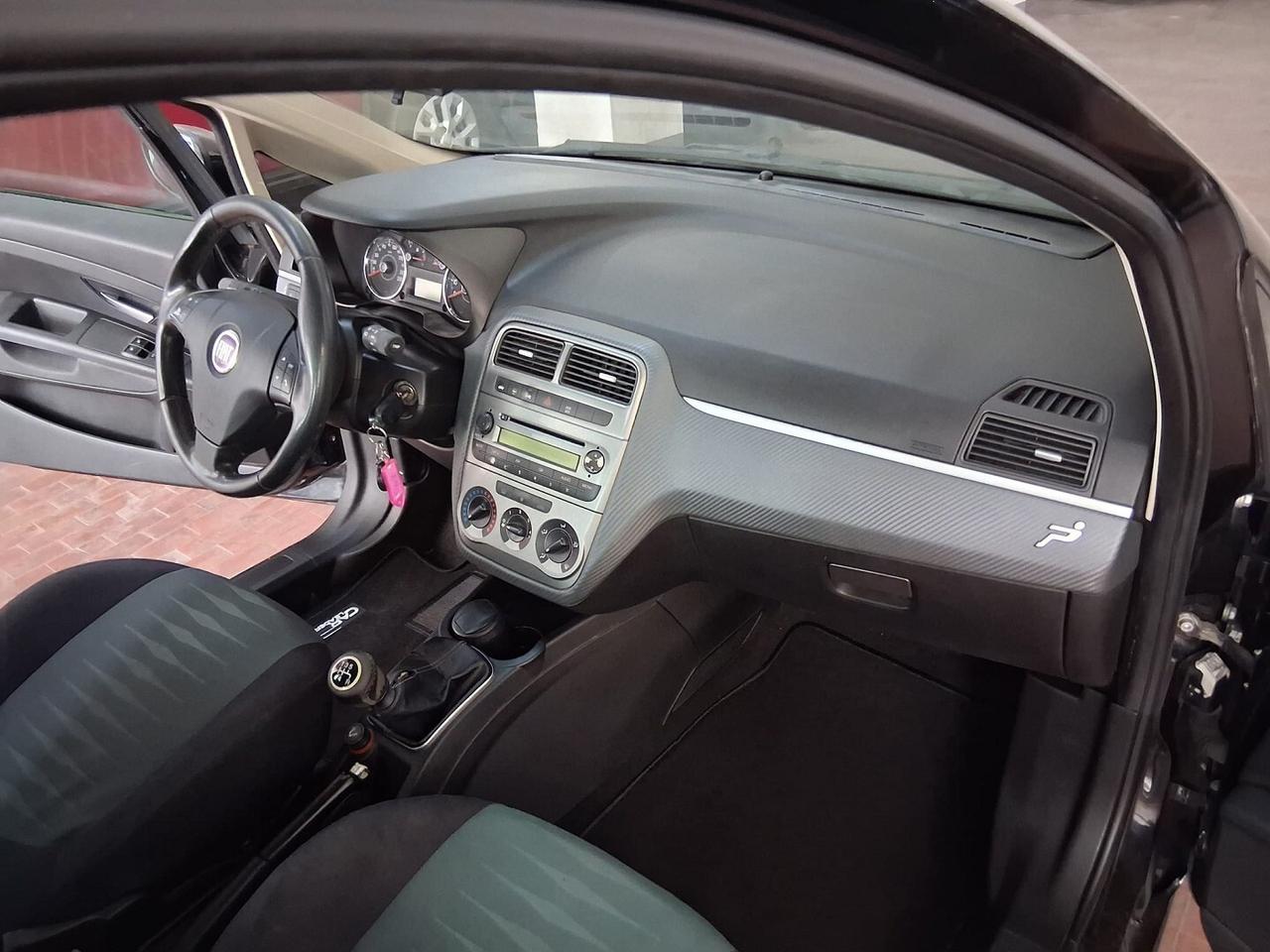 Fiat Grande Punto 1.2 8v 65cv 5p Dynamic Ok Neop.