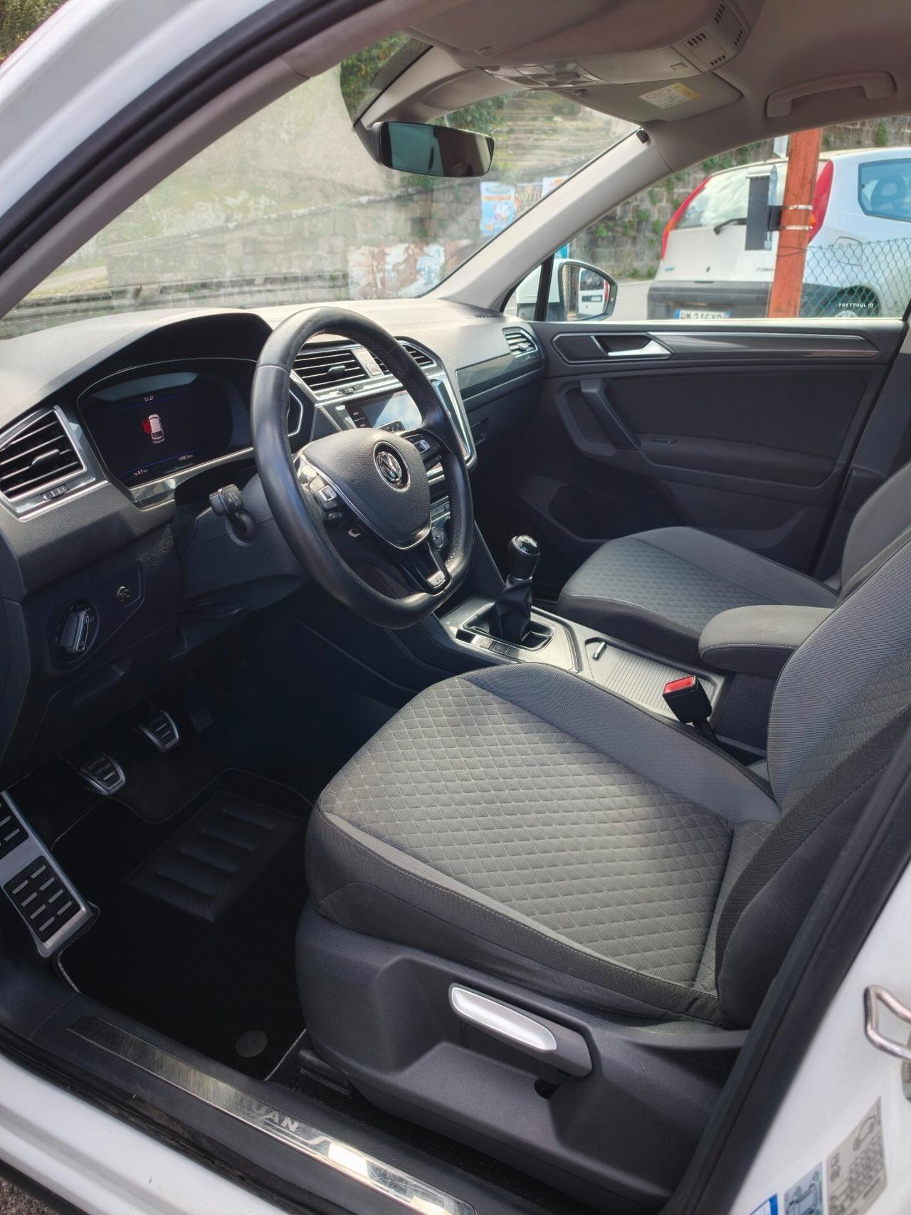 Volkswagen Tiguan 1.6 TDI SCR Business BlueMotion Technology