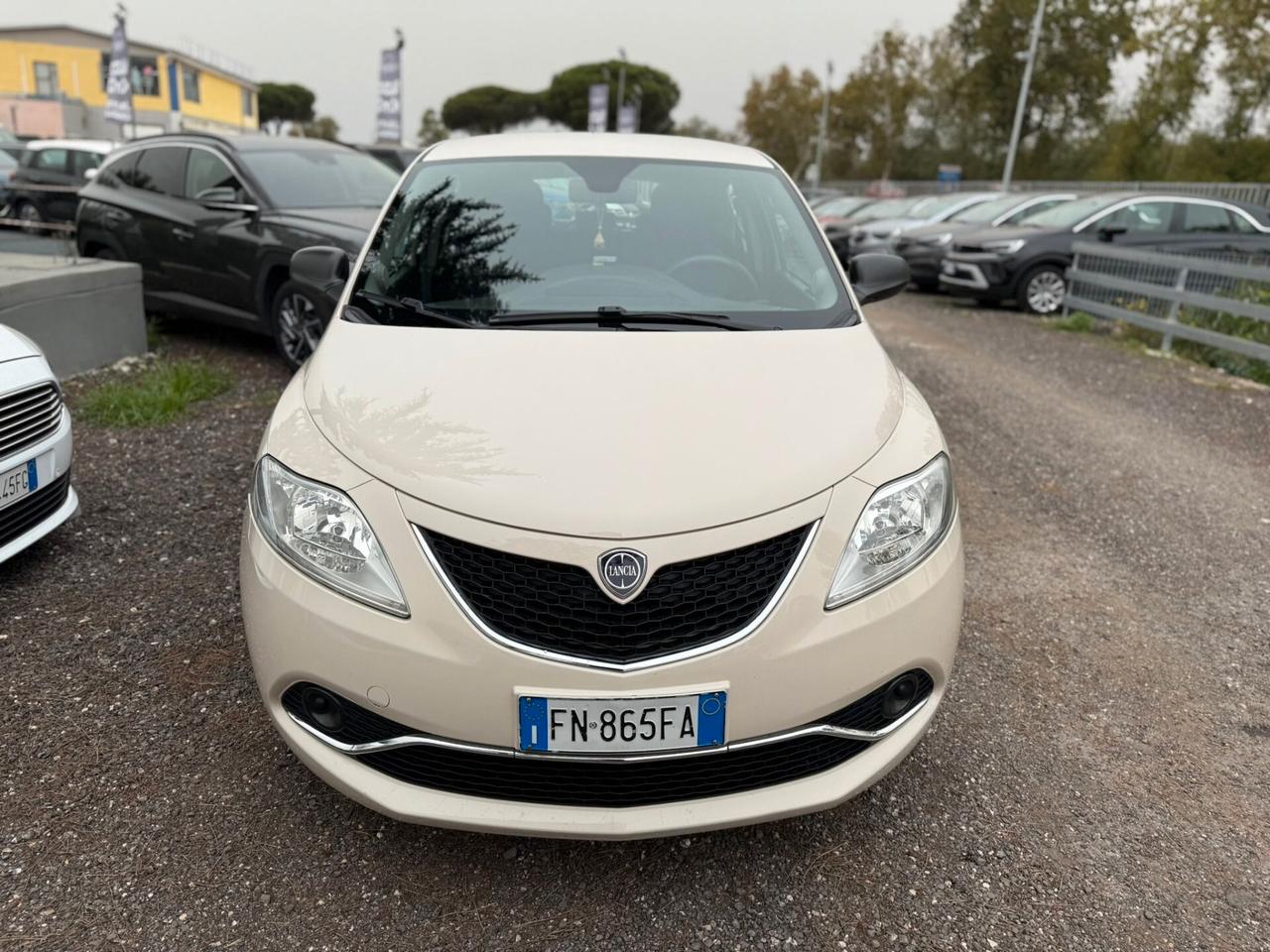 Lancia Ypsilon 1.2 69CV Platinum Gpl*