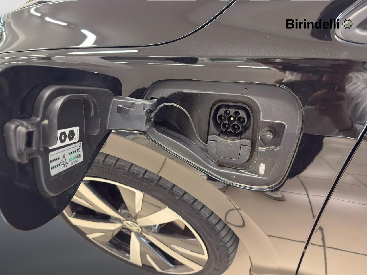 VOLKSWAGEN Golf 8ª serie - Golf 1.5 TSI eHybrid DSG Edition Plus
