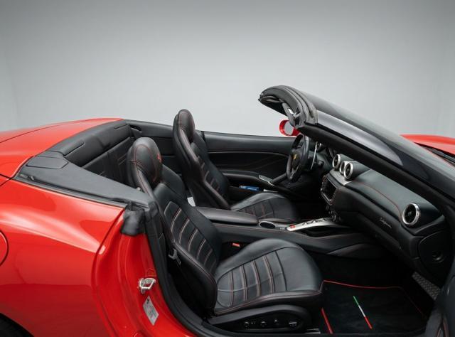 FERRARI California T Handling speciale