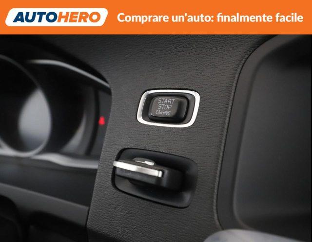 VOLVO V60 Cross Country D3 Momentum