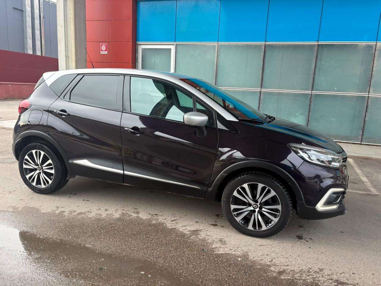 Renault Captur dCi 8V 110 CV Start&Stop Energy Initiale Paris