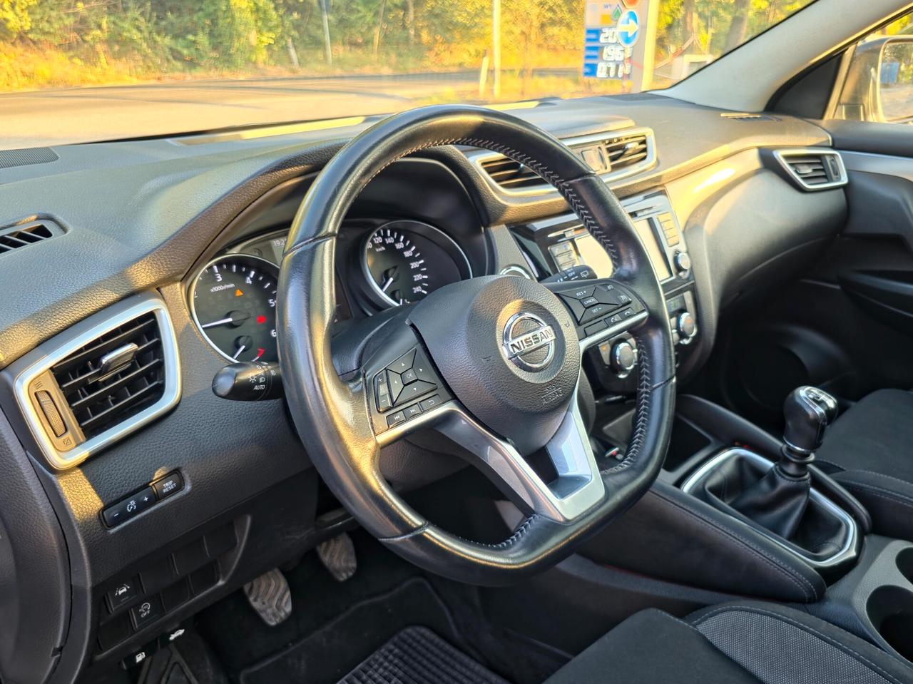 Nissan Qashqai 1.5 dCi N-Connecta CV-116 E6 Manuale NEO 2019
