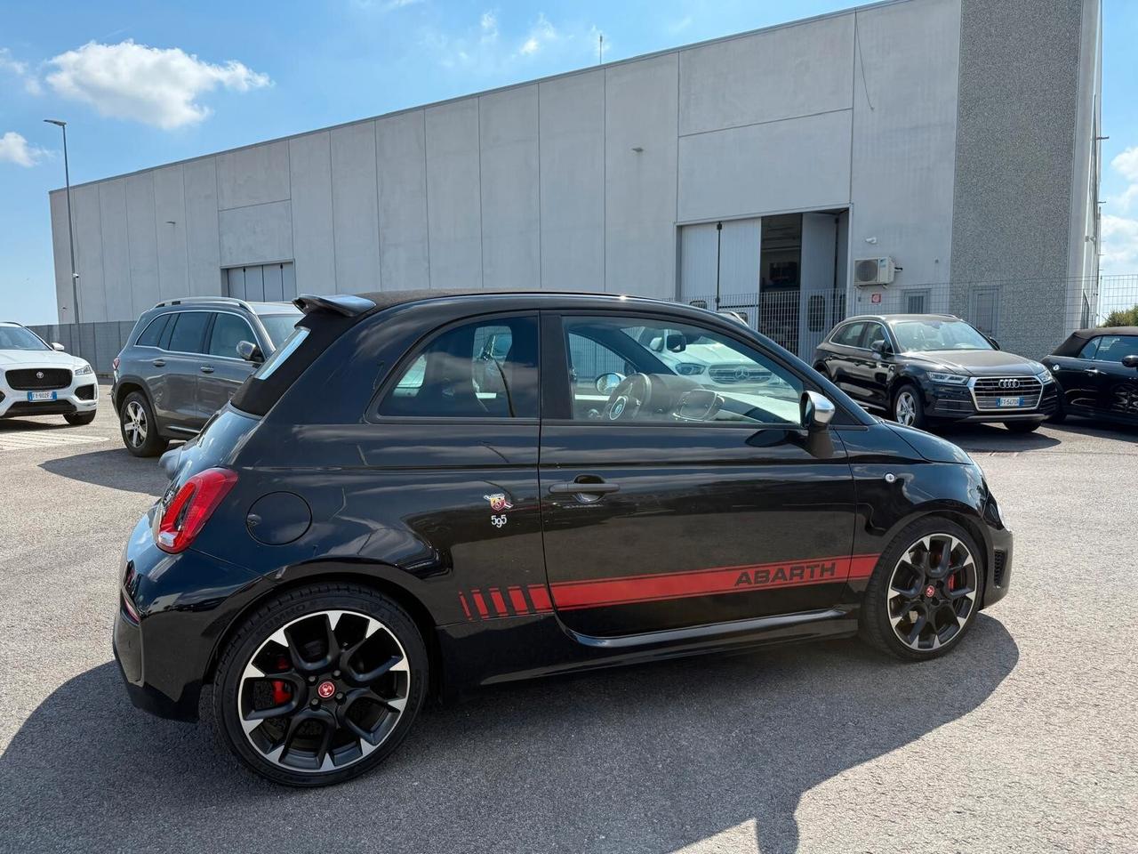 Abarth 595 C 1.4 Turbo T-Jet 180 CV Competizione