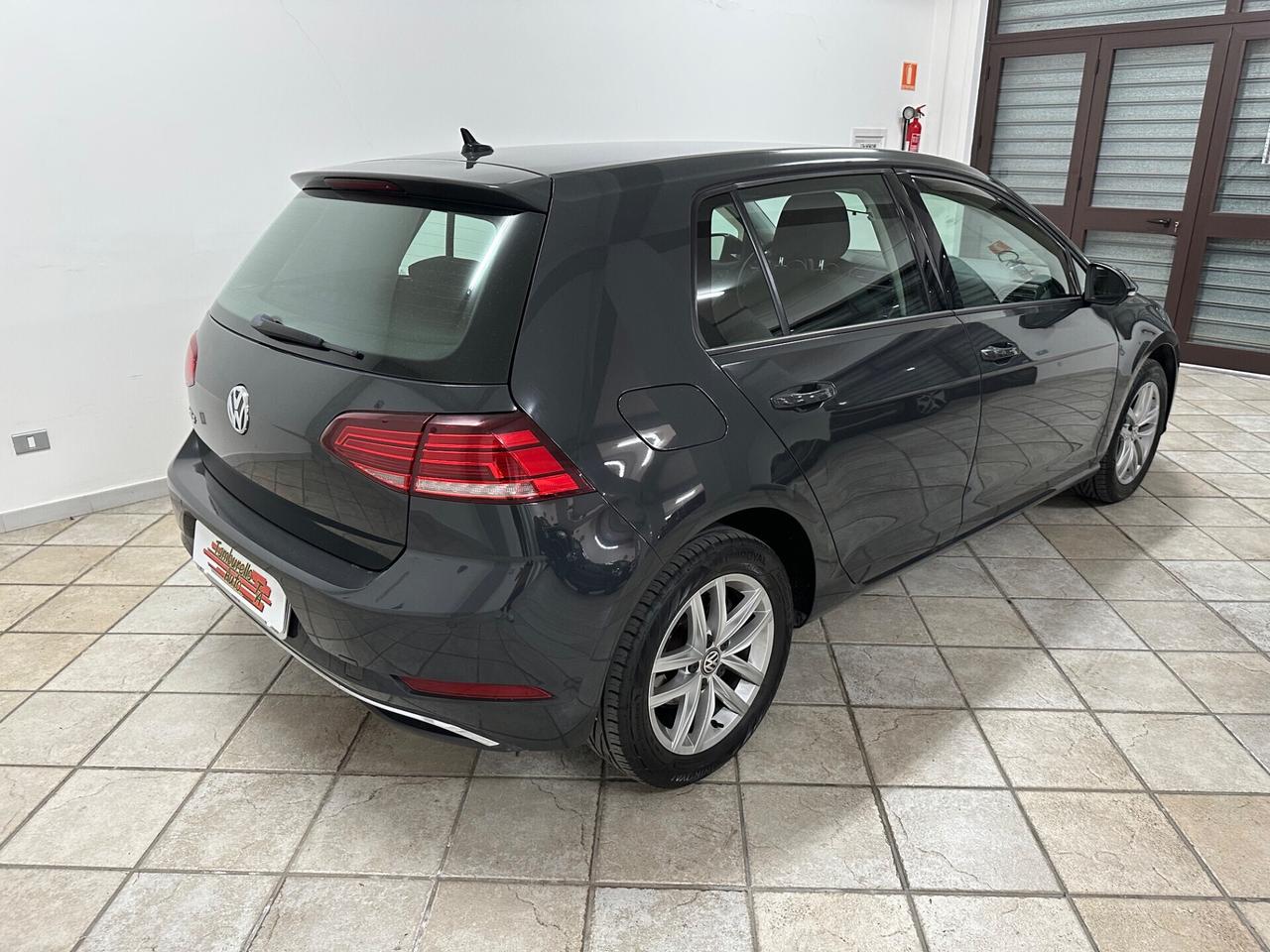 Volkswagen Golf 1.6 TDI 115 CV 5p. Business BlueMotion Technology