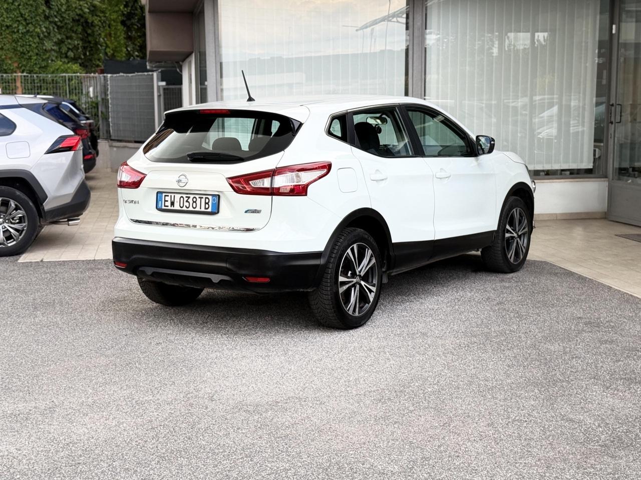 Nissan Qashqai 1.6 Diesel 130CV E5 - 2014