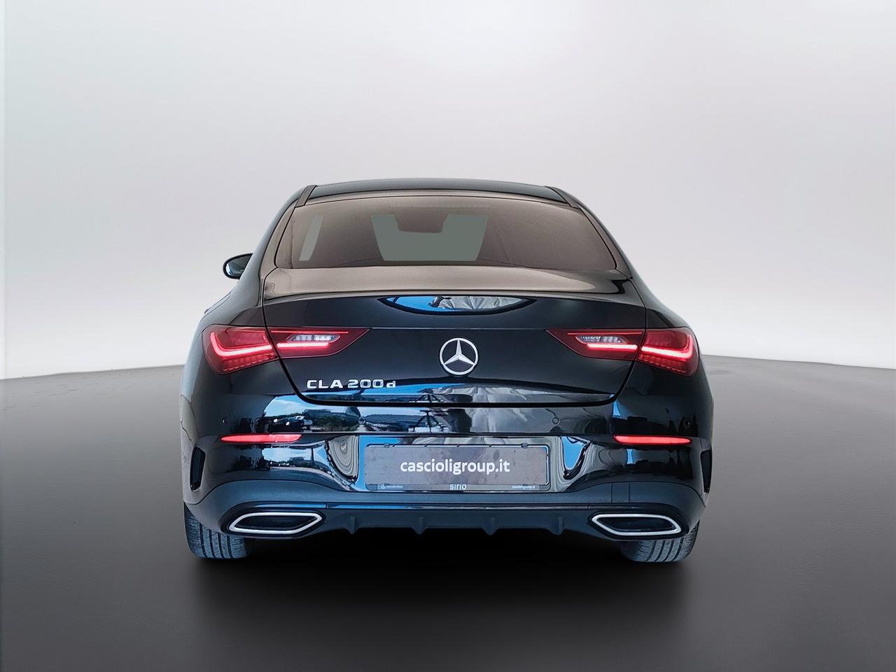 Mercedes-Benz CLA Coupe - C118 2023 - CLA Coupe 200 d AMG Line Premium Plus auto