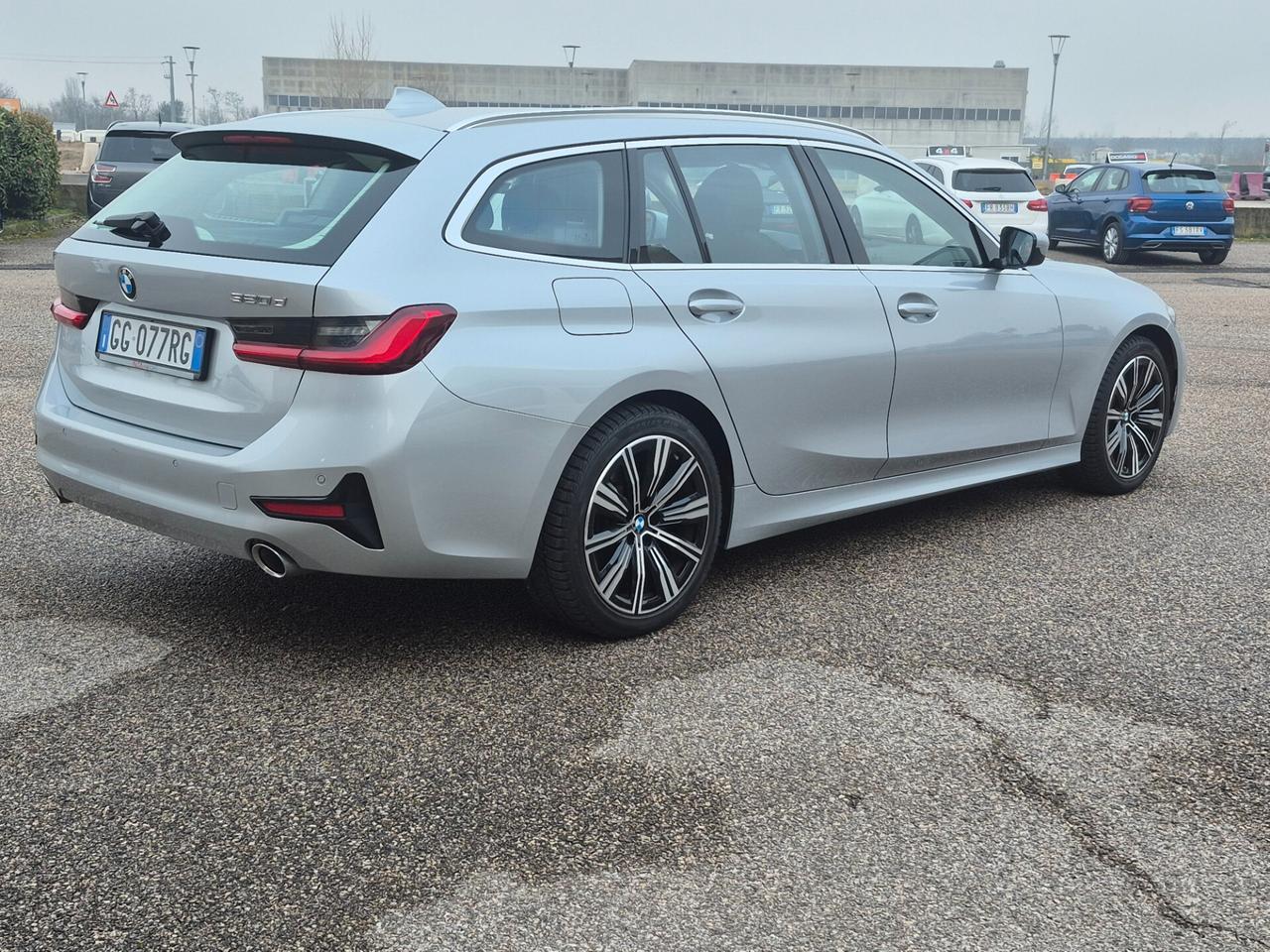 Bmw 320 320d 48V Touring Business Advantage
