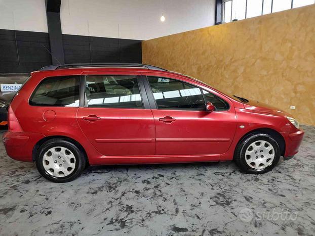 PEUGEOT 307 1.6 16V Station XR