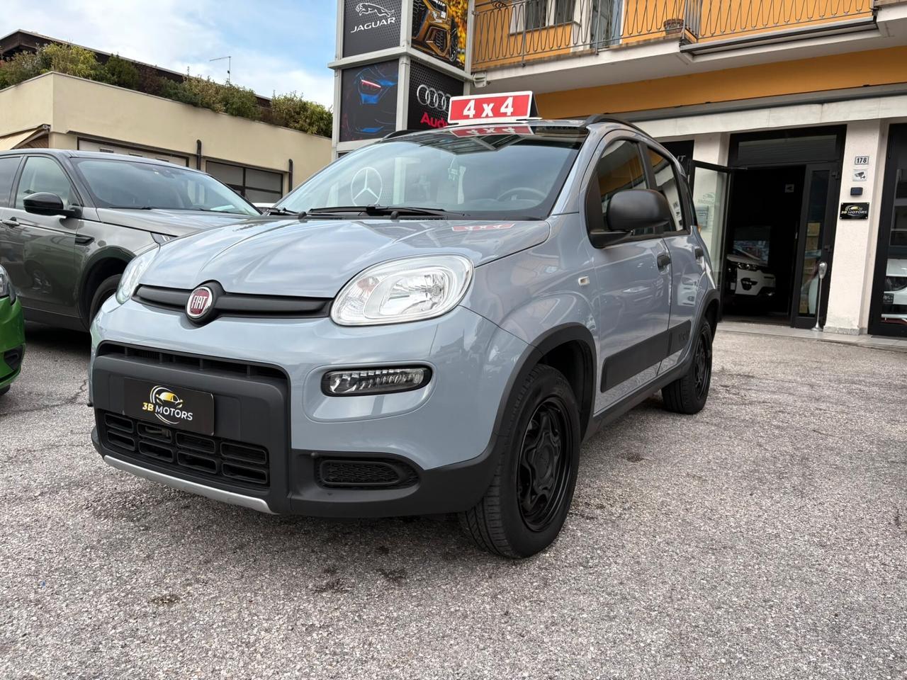 Fiat Panda 0.9 TwinAir Turbo S&S 4x4 Wild GANCIO TRAINO