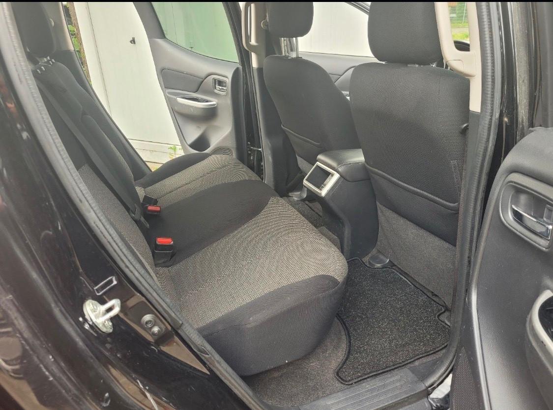 Mitsubishi L200 2.3 D Double Cab 4x4 Super Select Diamond