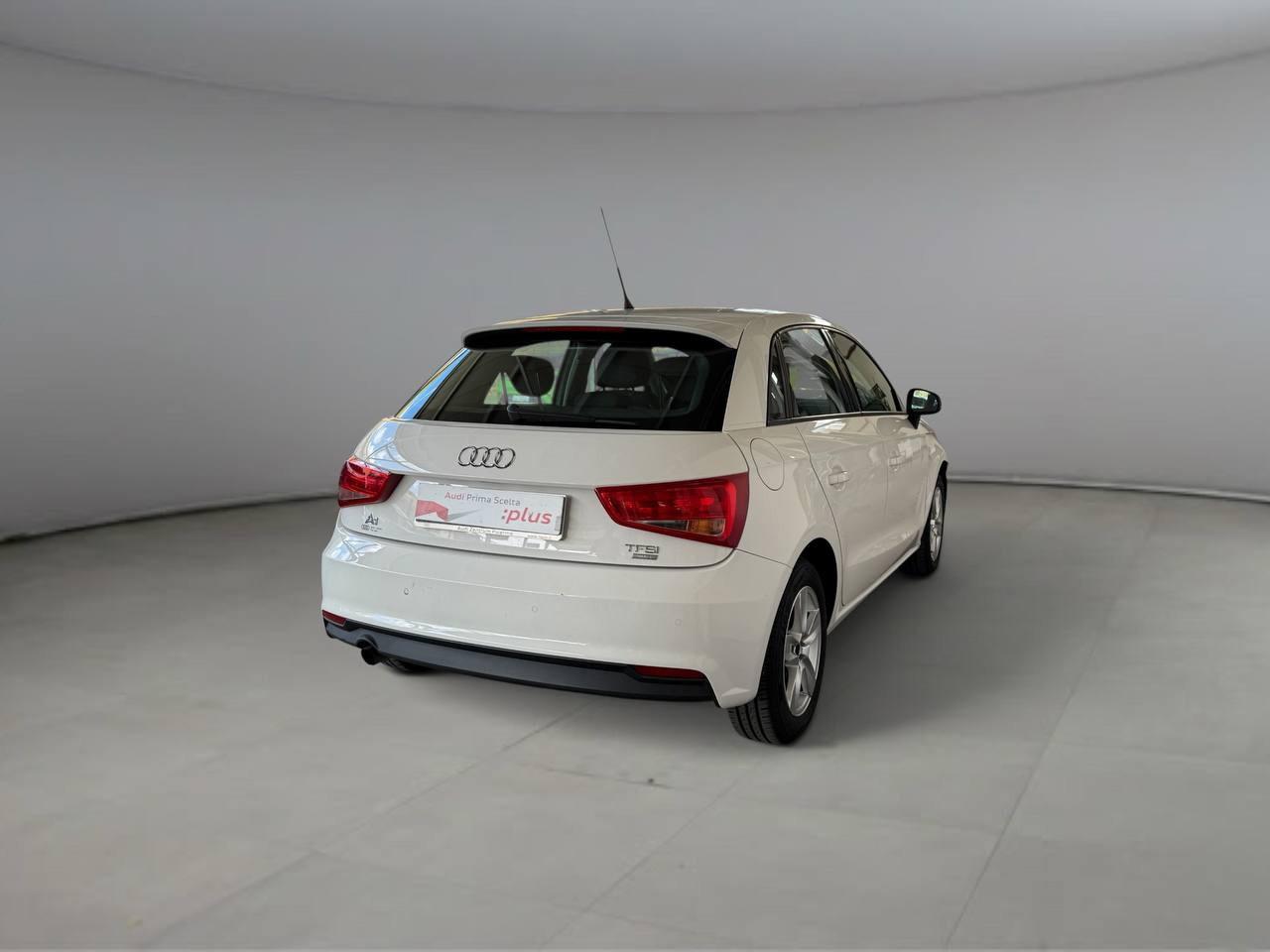 AUDI A1 I 2015 Sportback - A1 Sportback 1.0 tfsi ultra Design 95cv