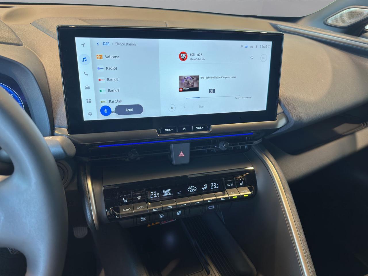 Toyota C-HR 2.0 phev Lounge fwd e-cvt
