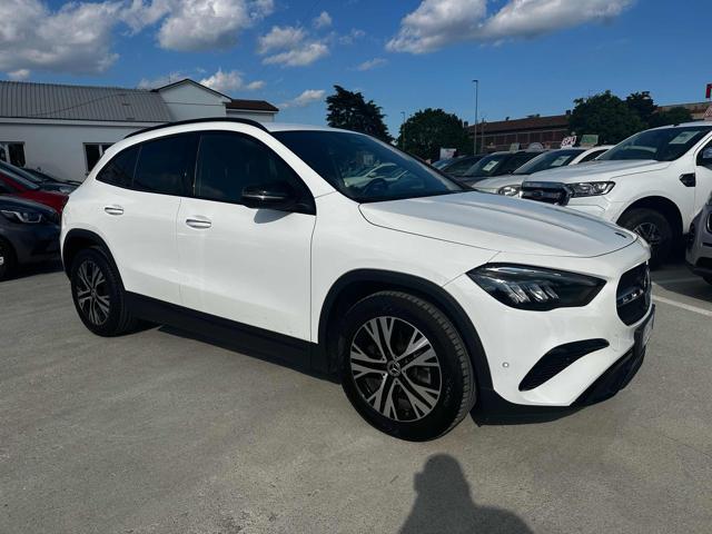 MERCEDES-BENZ GLA 200 d Automatic Progressive Advanced Plus
