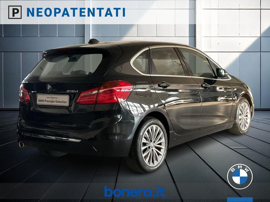 BMW Serie 2 Active Tourer 216 d Luxury DCT