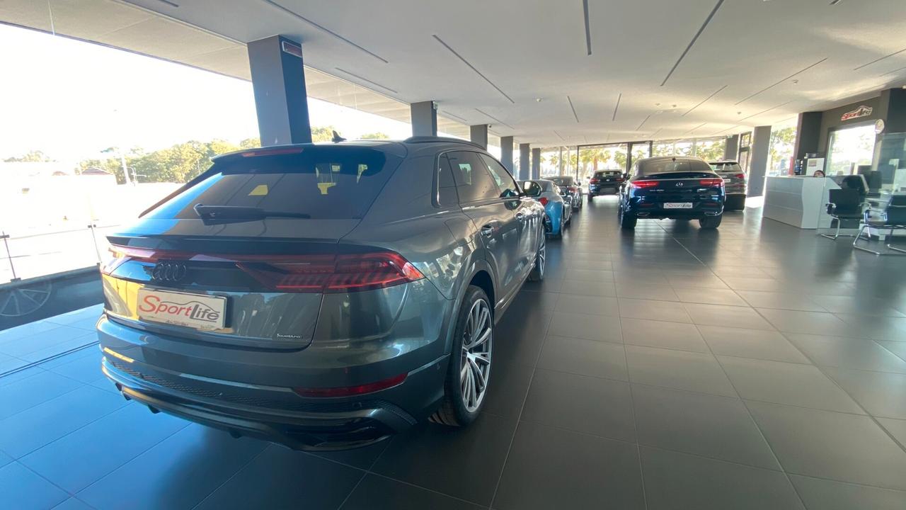 Audi Q8 50 TDI 286cv Pano-23"-Pelle Rombi-G.traino-N.Vision-Cam.360°-SoftClose-Matrix-