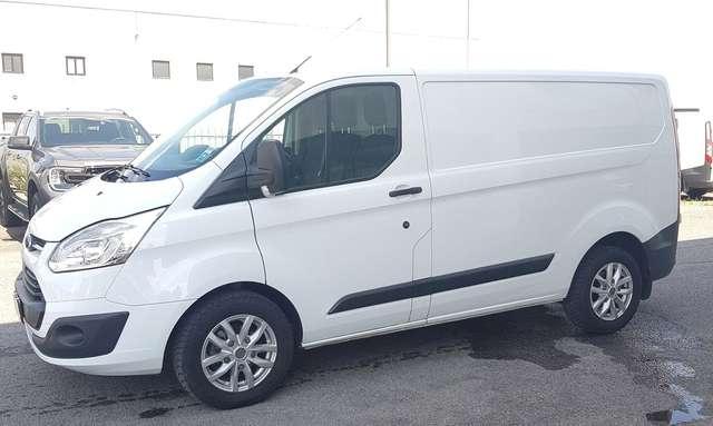 Ford Transit Custom Trend L1H1 2.0 130CV Van 3p