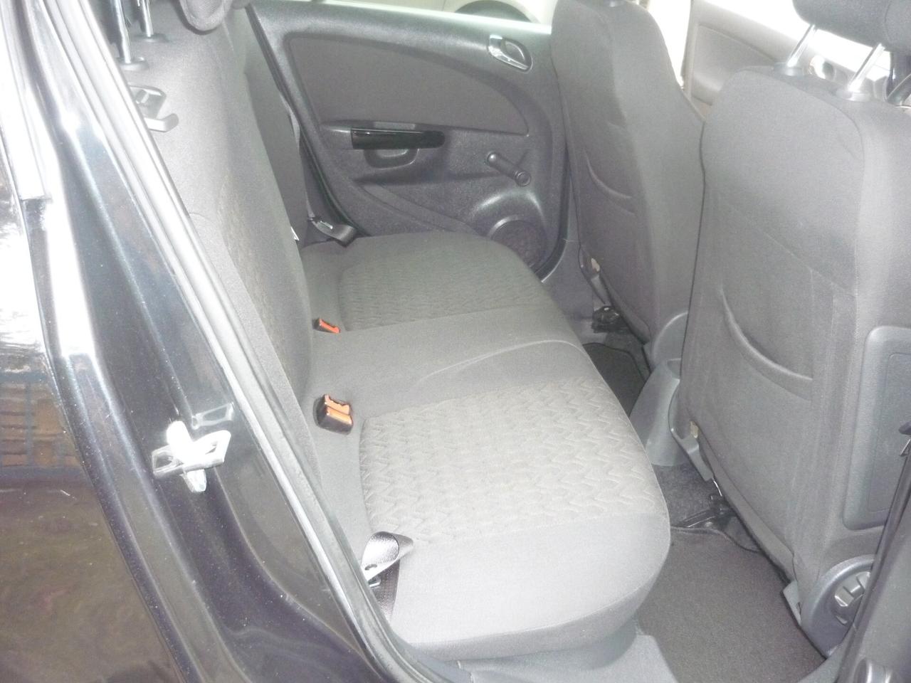 Opel Corsa 1.2 85CV 5 porte GPL-TECH Edition