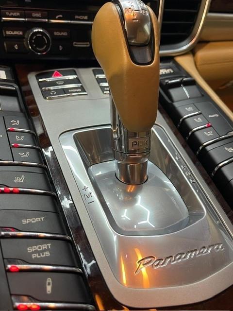Porsche Panamera 4.8 Turbo