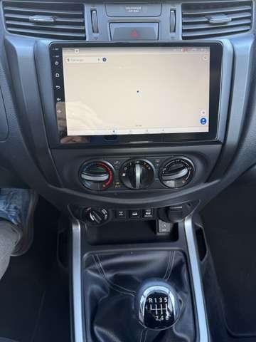 Nissan Navara 2.3dci d.cab Visia 4wd 163cv '19 Gancio Tapparella