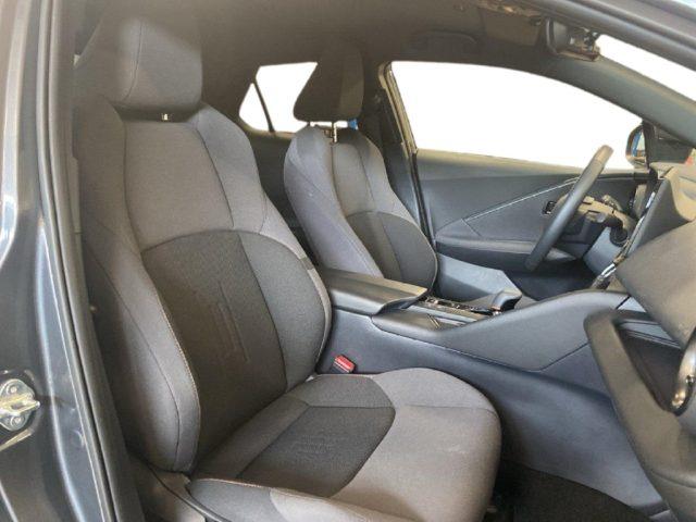 TOYOTA C-HR 1.8 Hybrid E-CVT Trend