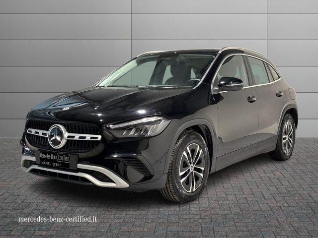 MERCEDES-BENZ GLA 180 d Automatic Advanced