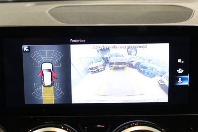 MERCEDES-BENZ GLB 180 d Automatic Sport "" 18" / AUTOMATICA ""SERVICE""